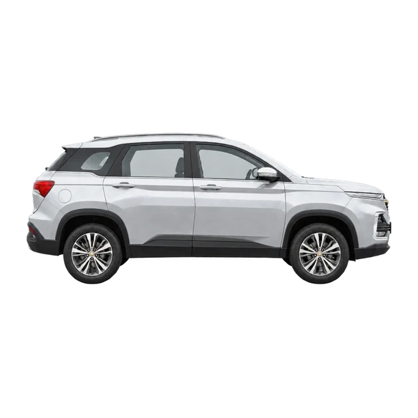 silver 2022 Chevrolet Captiva side (facing right) view
