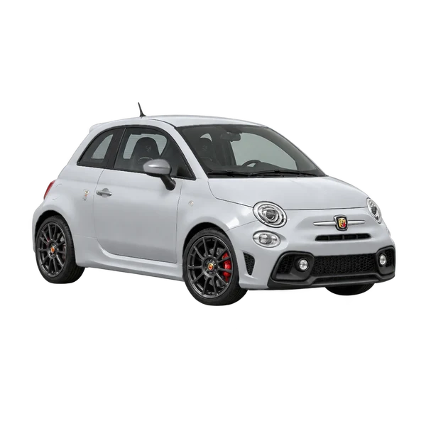 Abarth 595 2024 باللون فضي، منظر زاوية ثلاثة أرباع أمامية (باتجاه اليمين)