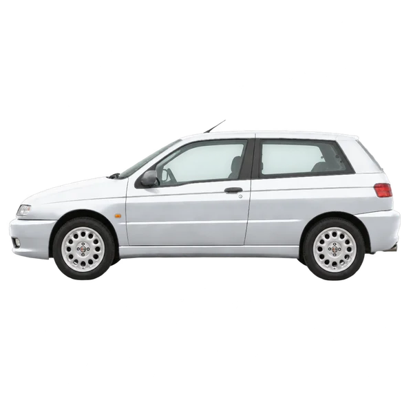 Alfa Romeo Alfa 145 1995 en plateado, vista lateral (mirando a la izquierda)
