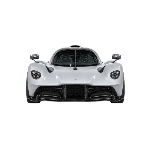 Aston Martin Valkyrie 2022 باللون فضي، منظر أمامي