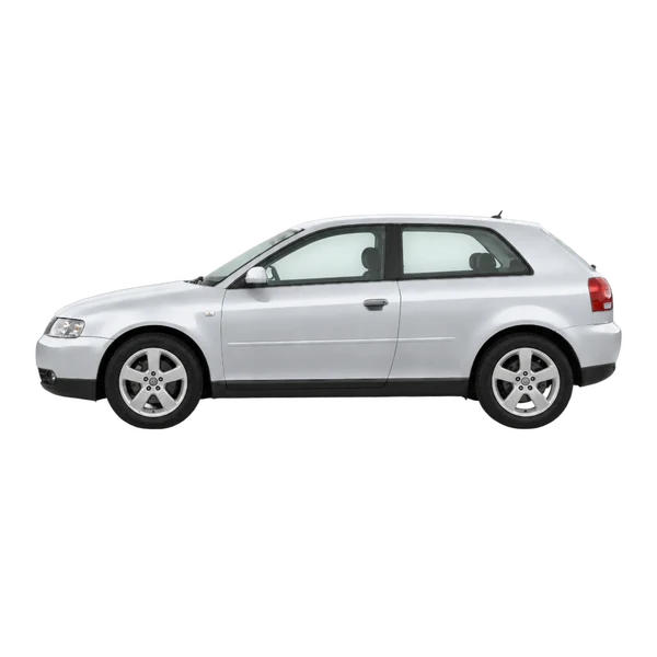 Audi A3 2003 باللون فضي، منظر جانبي (متجه إلى اليسار)