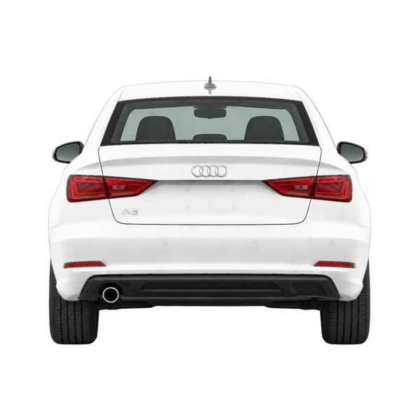 Audi A3 2016 باللون أبيض، منظر من الخلف