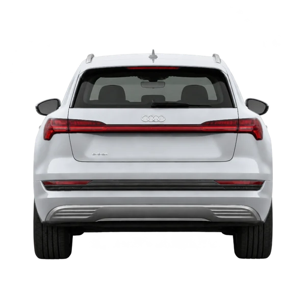 Audi e-tron 2023 argent, vue arrière