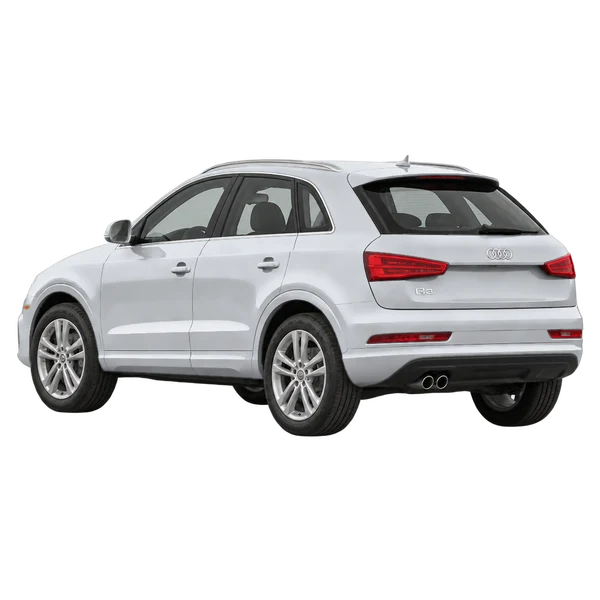 Audi Q3 2016 باللون فضي، منظر ثلاثة أرباع خلفي (باتجاه اليسار)