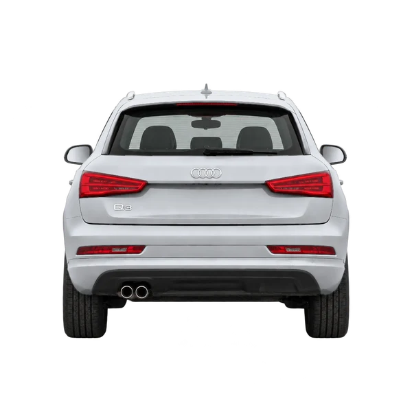 Audi Q3 2018 باللون فضي، منظر من الخلف