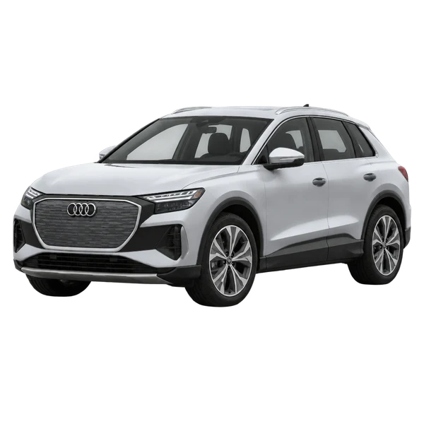 Audi Q4 2026 باللون فضي، منظر منظر أمامي بزاوية ثلاثة أرباع (متجه لليسار)