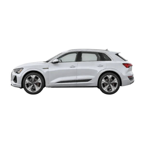 Audi Q8 55 E-Tron 2022 prata, vista lateral (voltada para a esquerda)