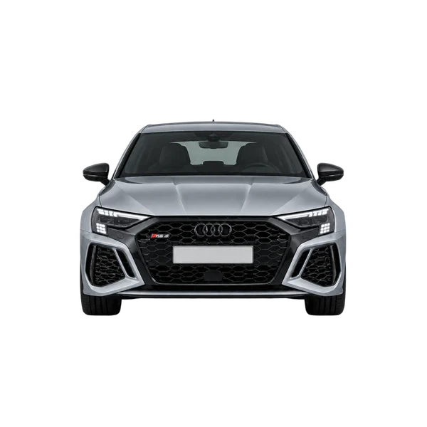 Audi RS 3 2023 باللون فضي، منظر أمامي