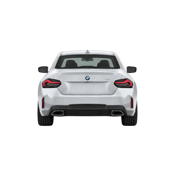 シルバーの2023 BMW 230i（リアビュー）