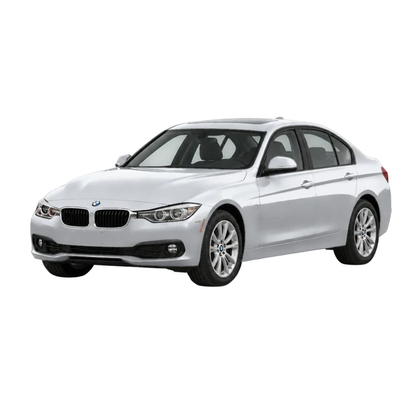 BMW 328i 2015 argent, vue trois-quarts avant (orienté vers la gauche)