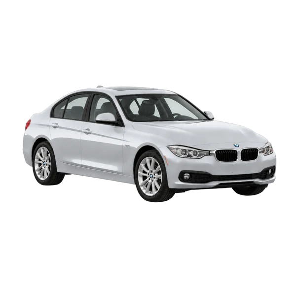 BMW 328i 2015 argent, vue trois-quarts avant (orienté vers la droite)