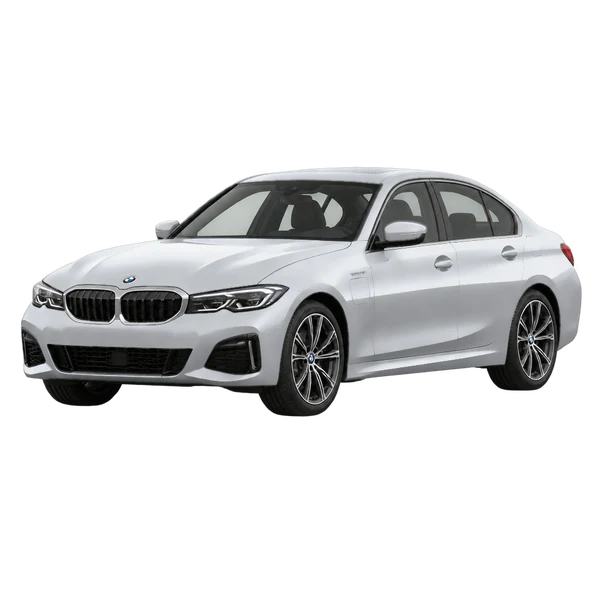 2021 BMW 330e in Silber, Ansicht: Dreiviertelansicht vorne (nach links gerichtet)
