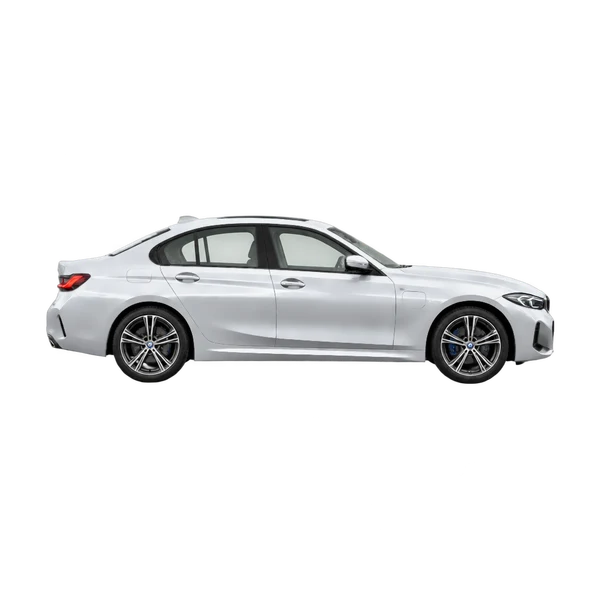 2025 BMW 330e in Silber, Ansicht: Seite (nach rechts gewandt)
