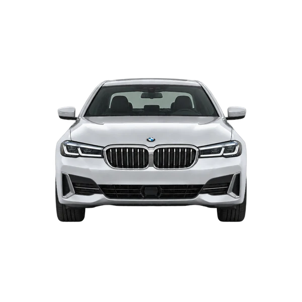 BMW 530e 2022 en plateado, vista frontal
