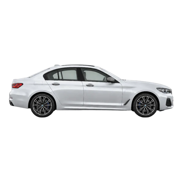 BMW 530e 2024 prata, vista lateral (voltada para a direita)