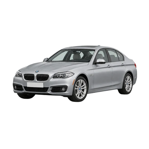 BMW 535i 2016 argent, vue trois-quarts avant (orienté vers la gauche)
