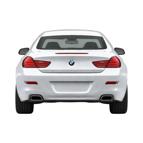 BMW 6 Series 2016 باللون فضي، منظر من الخلف