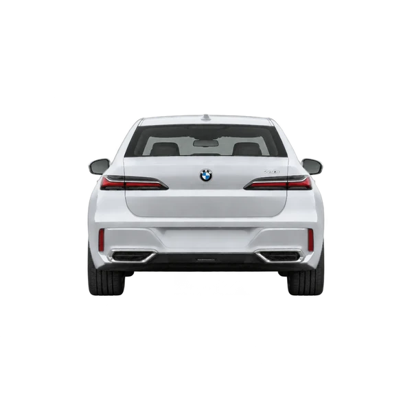 BMW 740i 2025 باللون فضي، منظر من الخلف