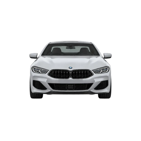BMW 840i 2023 باللون فضي، منظر أمامي
