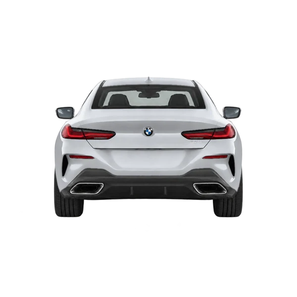 BMW 840i 2024 باللون فضي، منظر من الخلف