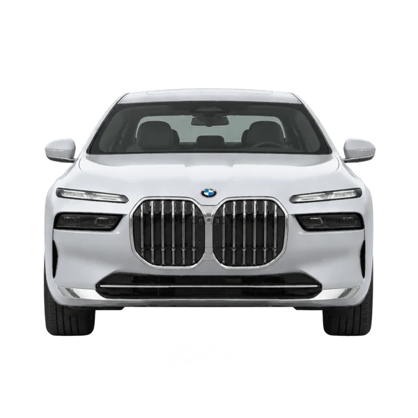 BMW i7 2024 باللون فضي، منظر أمامي