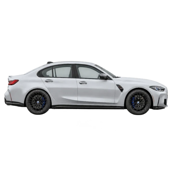 BMW M3 2025 باللون فضي، منظر منظر جانبي (باتجاه اليمين)