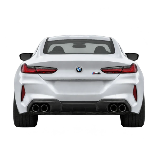 BMW M8 2023 argent, vue arrière