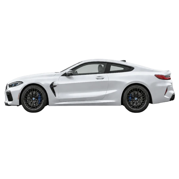 BMW M8 2025 argent, vue côté (vers la gauche)