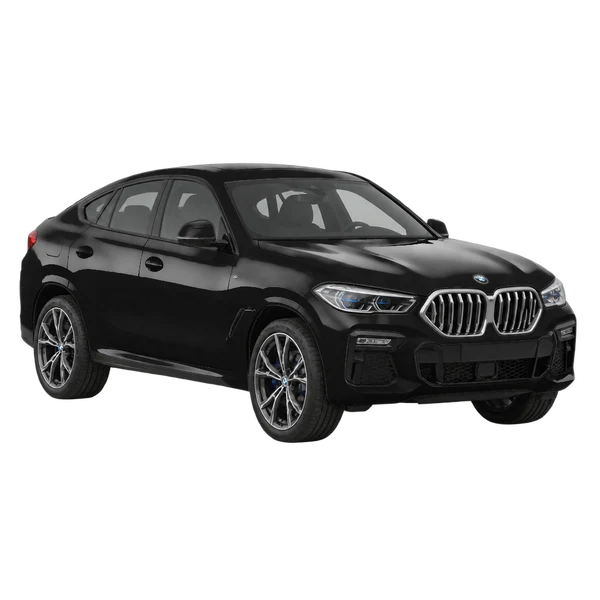 BMW X6 2021 en negro, vista frontal tres cuartos (hacia la izquierda)