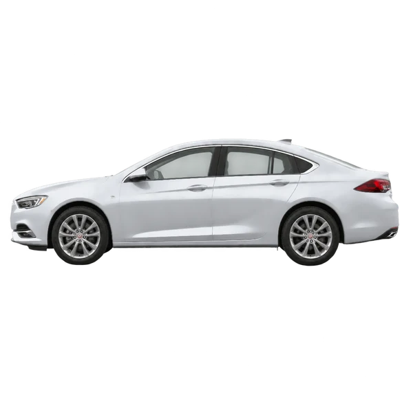 Buick Regal 2020 argent, vue côté (vers la gauche)