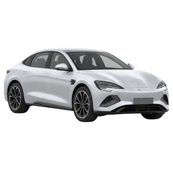 BYD Seal 2024 argent, vue trois-quarts avant (orienté vers la droite)
