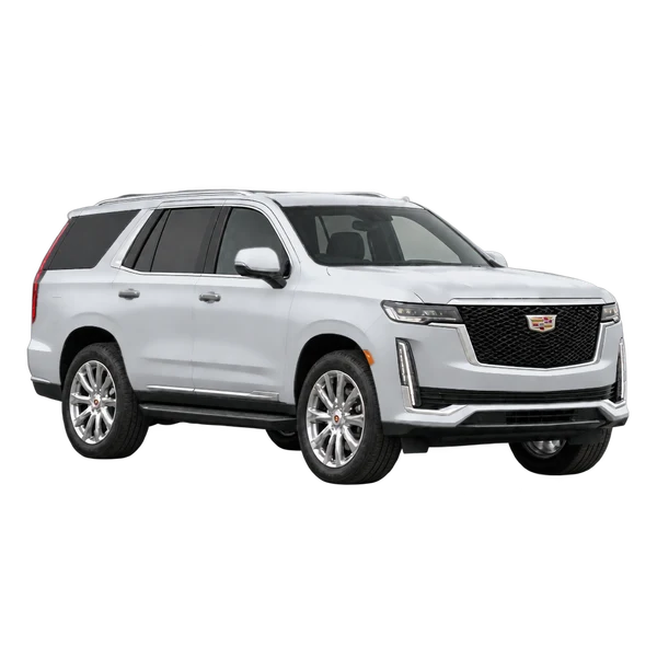 Cadillac Escalade 2022 باللون فضي، منظر زاوية ثلاثة أرباع أمامية (باتجاه اليمين)