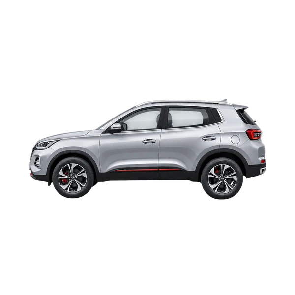 Chery Tiggo 4 Pro 2025 باللون فضي، منظر جانبي (متجه إلى اليسار)