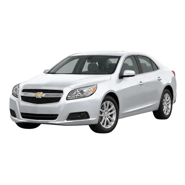 シルバーの2013 Chevrolet Malibu（フロントスリークォーター(左向き)ビュー）