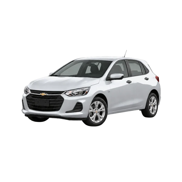 Chevrolet Onix 2024 prata, vista dianteira em três quartos (voltada para a esquerda)