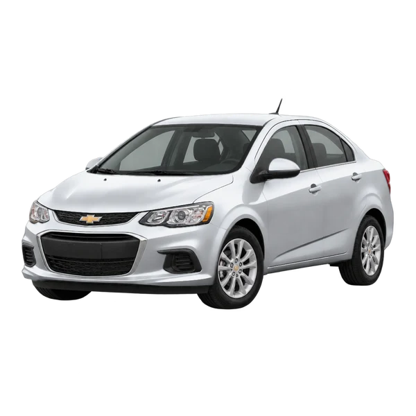 Chevrolet Sonic 2017 prata, vista dianteira em três quartos (voltada para a esquerda)