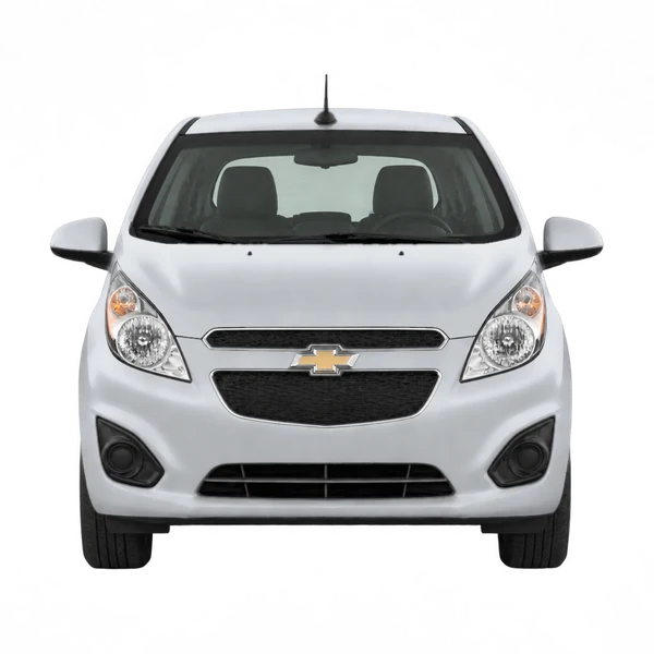 Chevrolet Spark 2014 باللون فضي، منظر أمامي