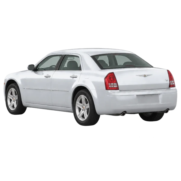 シルバーの2008 Chrysler 300(リア斜め(左向き)ビュー)