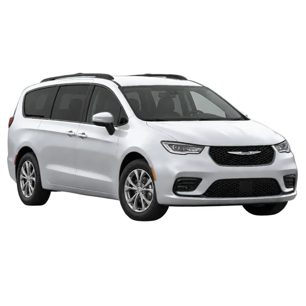 Chrysler Voyager 2025 prata, vista dianteira em três quartos (voltada para a esquerda)