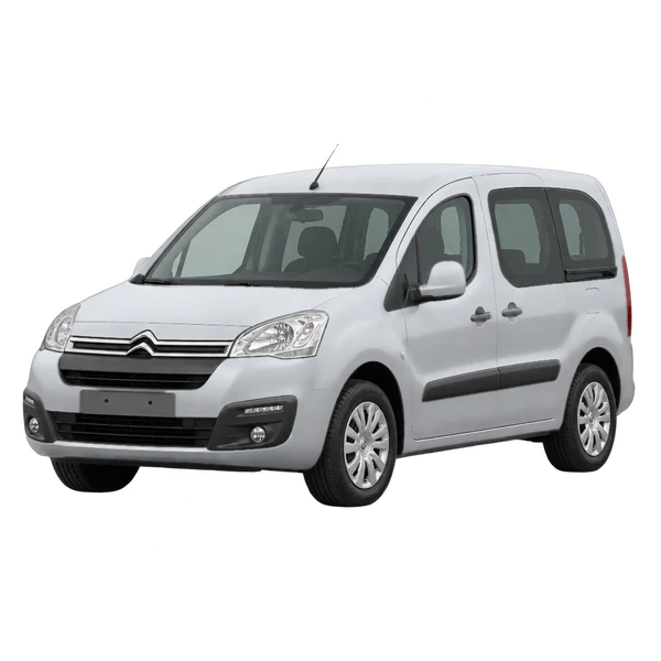 Citroën Berlingo 2017 prata, vista dianteira em três quartos (voltada para a esquerda)