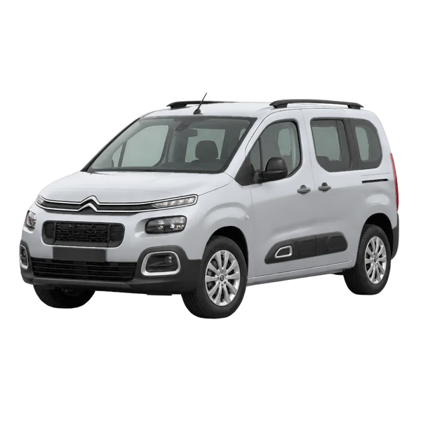 Citroën Berlingo 2019 prata, vista dianteira em três quartos (voltada para a esquerda)