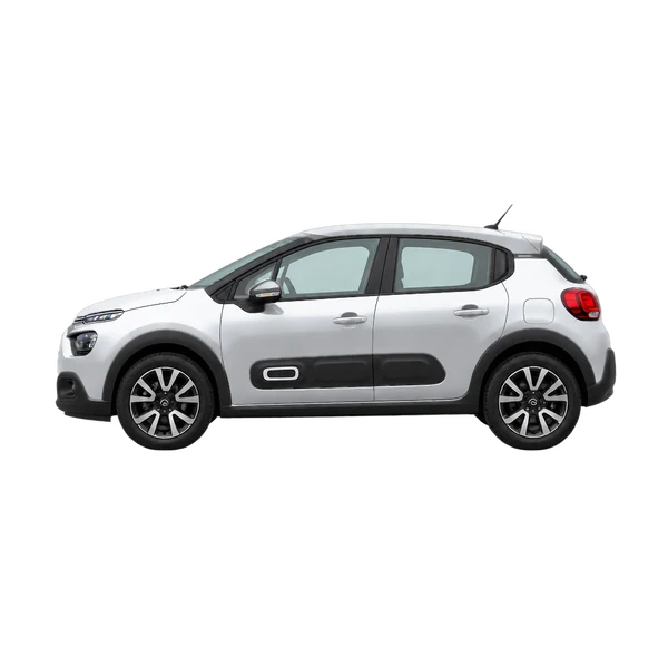 Citroën C3 2022 باللون فضي، منظر جانبي (متجه إلى اليسار)