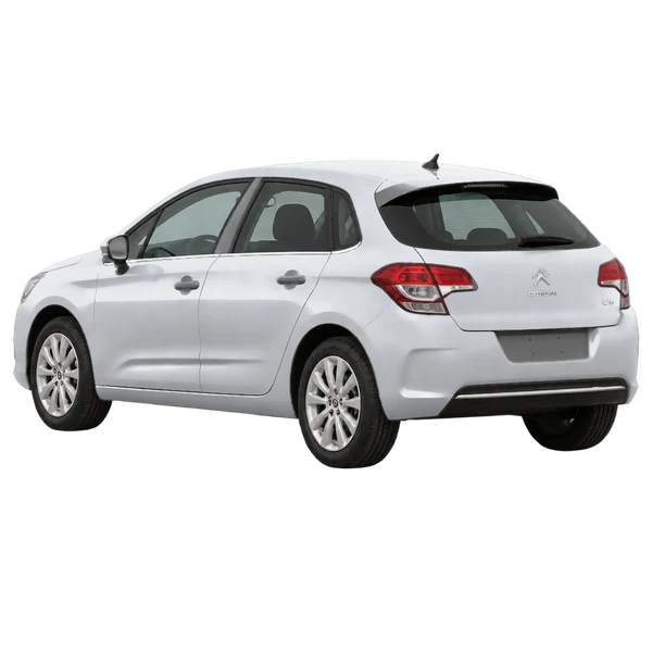 2016 Citroën C4 in Silber, Ansicht: Dreiviertelansicht von hinten (nach links gerichtet)