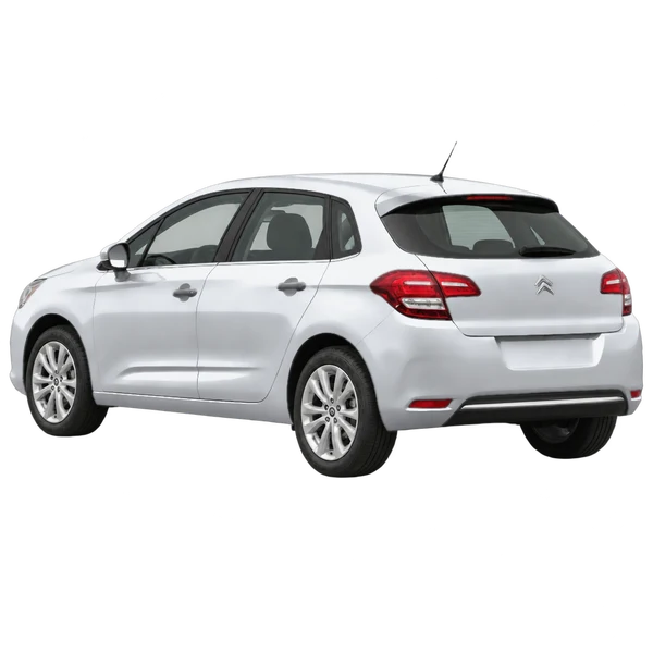Citroën C4 2018 باللون فضي، منظر ثلاثة أرباع خلفي (باتجاه اليسار)