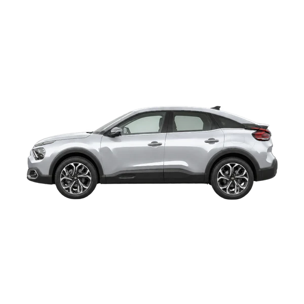 Citroën C4 2022 باللون فضي، منظر جانبي (متجه إلى اليسار)