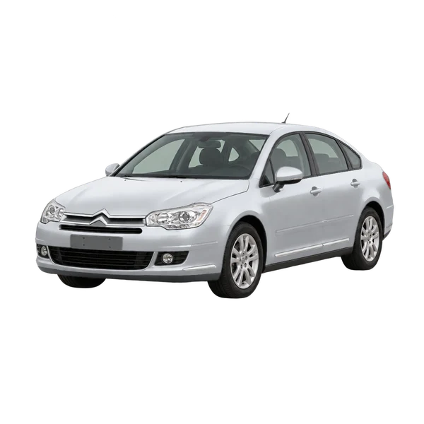 Citroën C5 2007 prata, vista dianteira em três quartos (voltada para a esquerda)