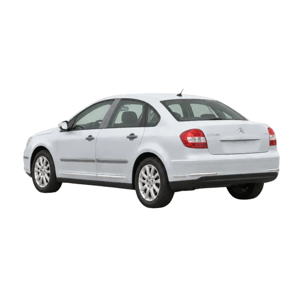 Citroën C5 2007 prata, vista três quartos traseira (voltada para a esquerda)