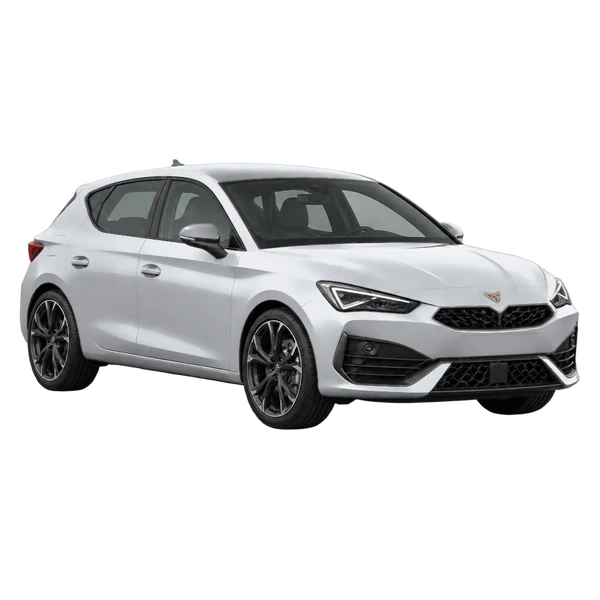 Cupra Leon 2025 باللون فضي، منظر منظر أمامي بزاوية ثلاثة أرباع (متجه لليسار)