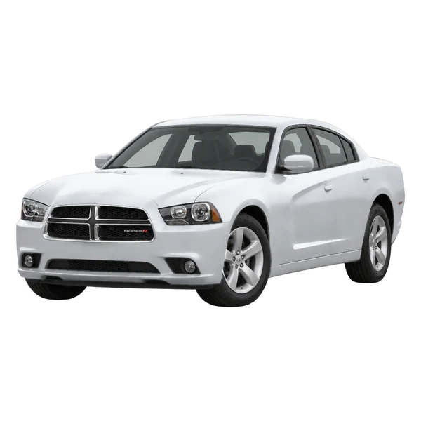 Dodge Charger 2014 باللون فضي، منظر منظر أمامي بزاوية ثلاثة أرباع (متجه لليسار)