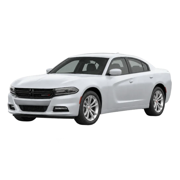 Dodge Charger 2020 en plateado, vista frontal tres cuartos (hacia la izquierda)
